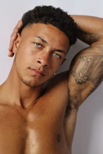 Aaron B, portfolio image 1