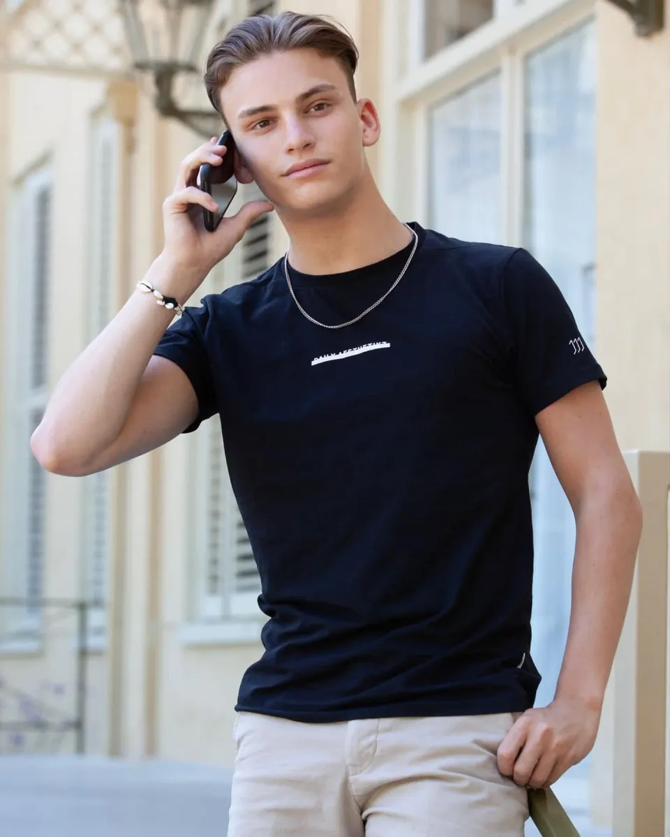 Pascal, portfolio image 8