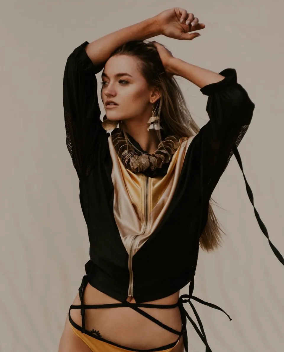 Ella J, portfolio image 9