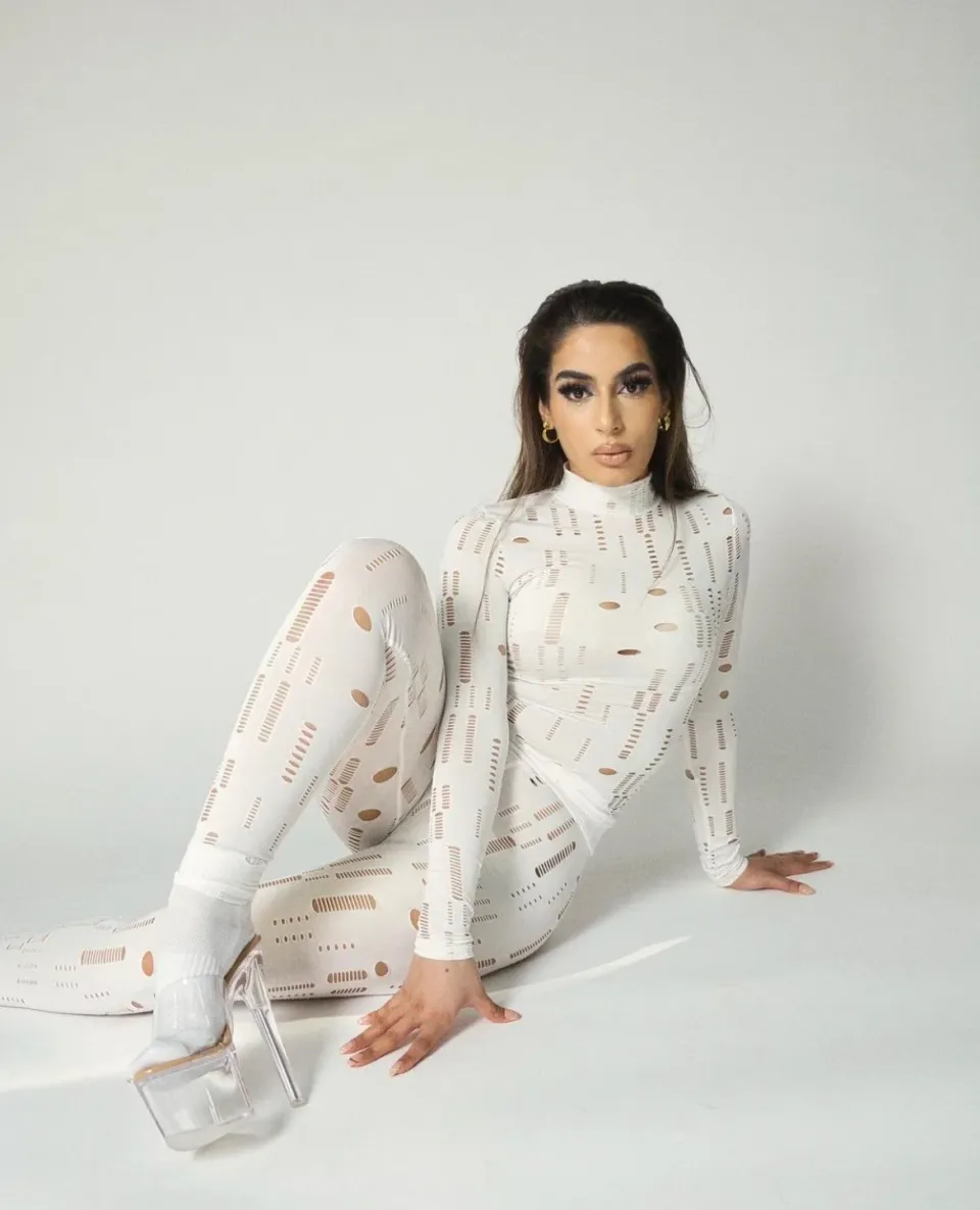 Niloufar A, portfolio image 4