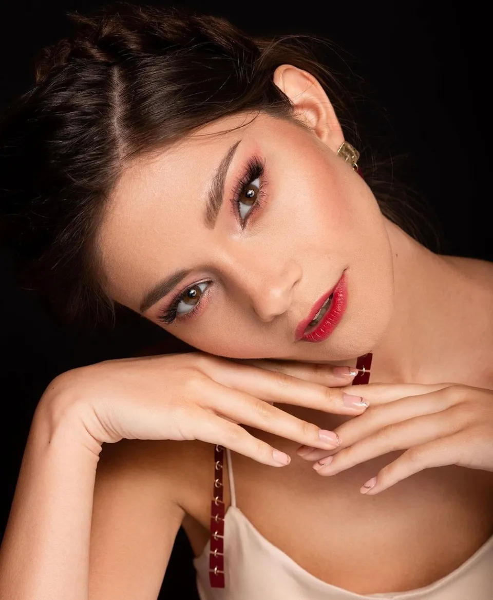 Elle B, portfolio image 12