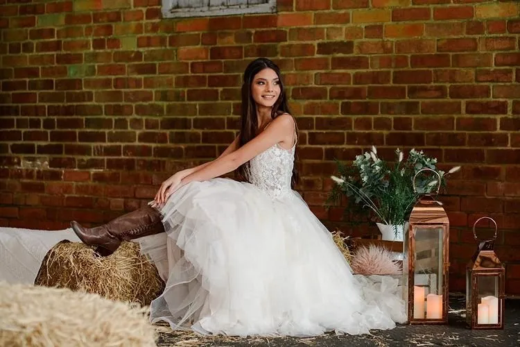 Elle B, portfolio image 13