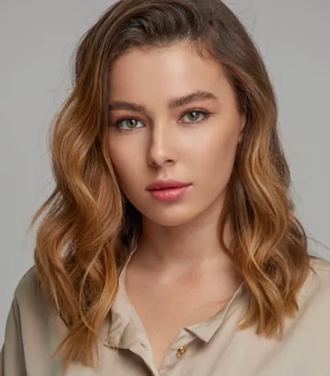 Simona T, portfolio image 1
