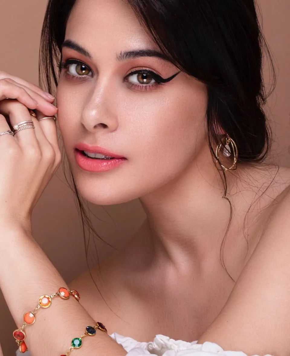 Nina J, portfolio image 9