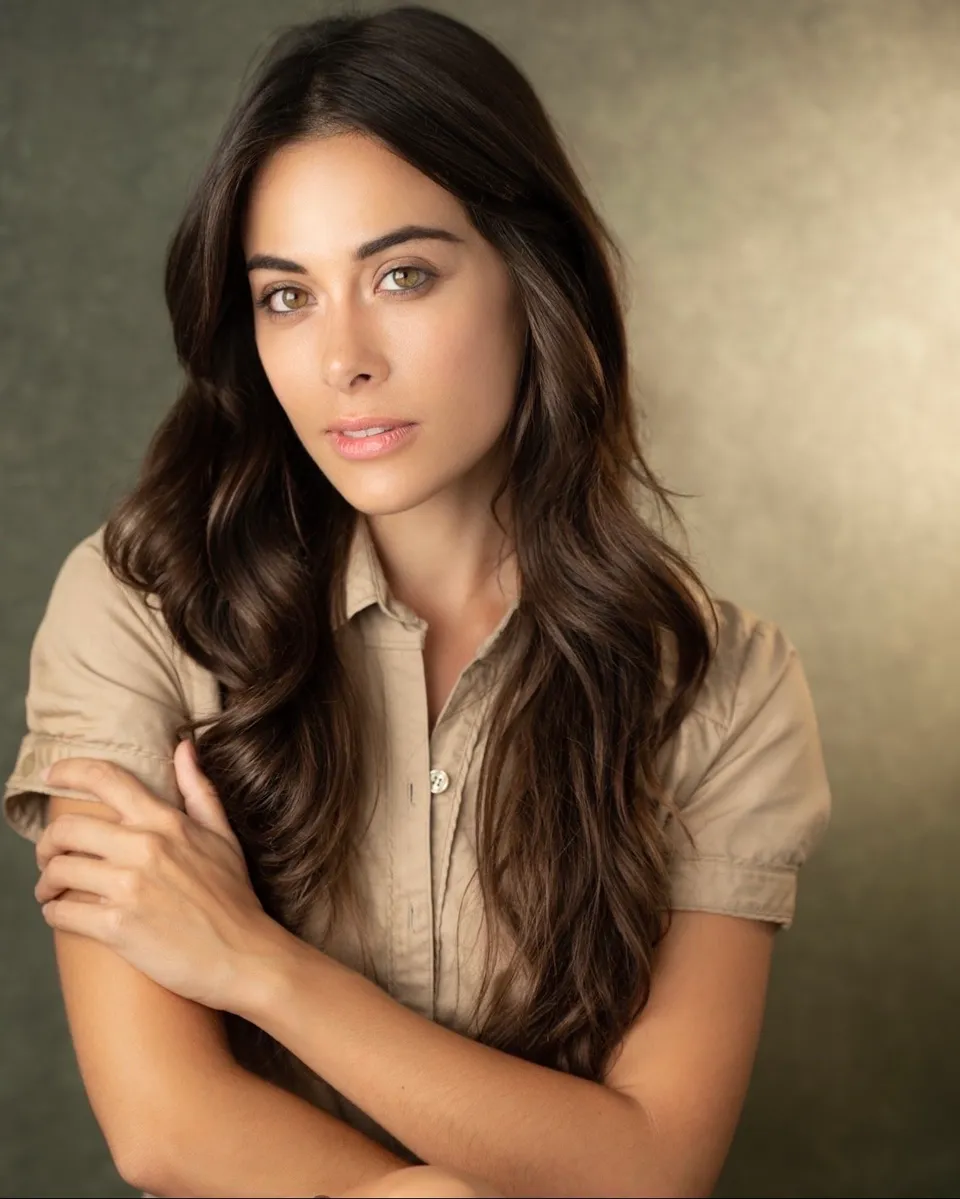 Nina J, portfolio image 17