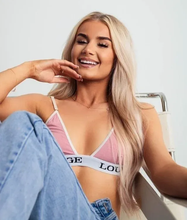 Holly D, portfolio image 4