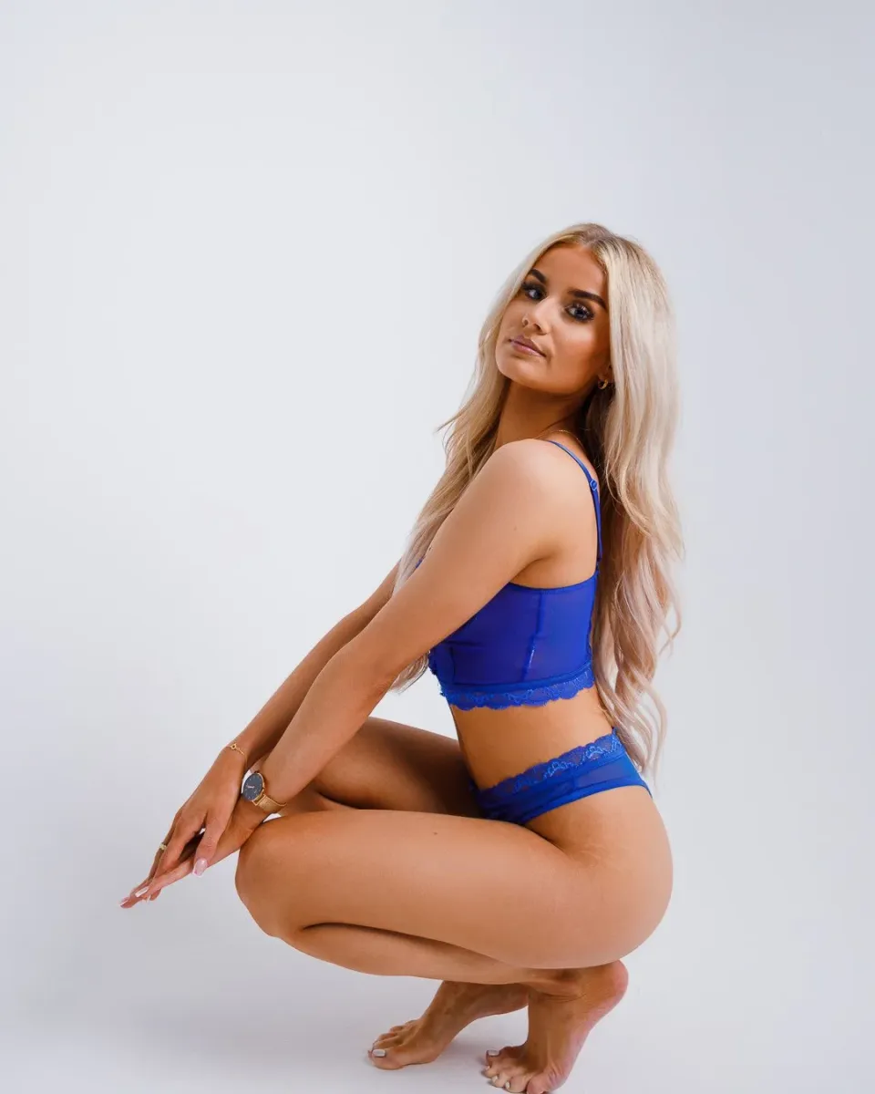 Holly D, portfolio image 5