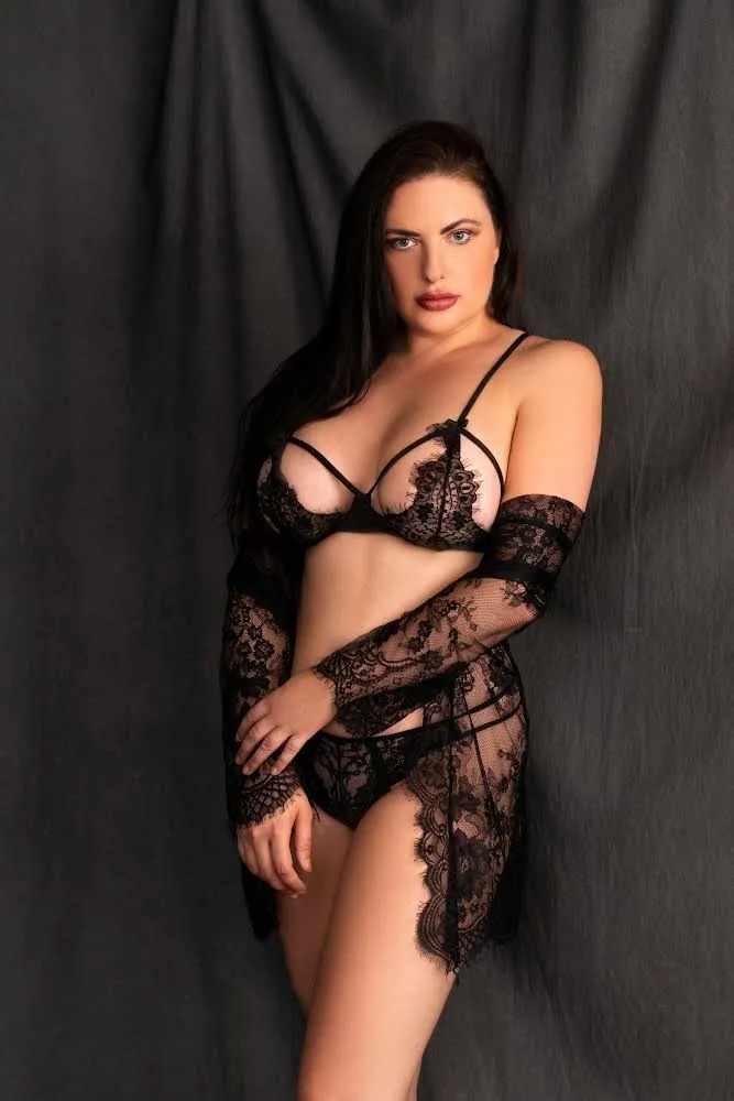 Alina F, portfolio image 12