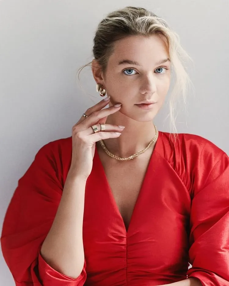 Klaudia K, portfolio image 17
